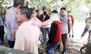 korban gantung diri