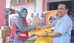 Penyerahan Bantuan Bawaslu1