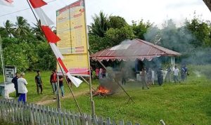 Boikot Kantor Desa
