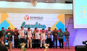 LOUNCHING1