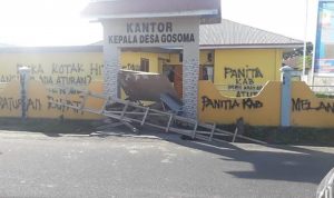 Palang Kantor Desa Gosoma