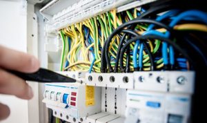 cables-close-up-connection-257736-1-768x397