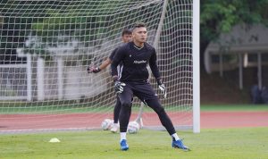 Muhamad Ridwan saat mengikuti sesi latihan Malut United FC